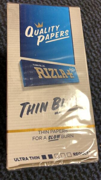 Full Box of 100 Booklets Rizla Blue Rolling Cigarette Papers Free P&P Only 21.651